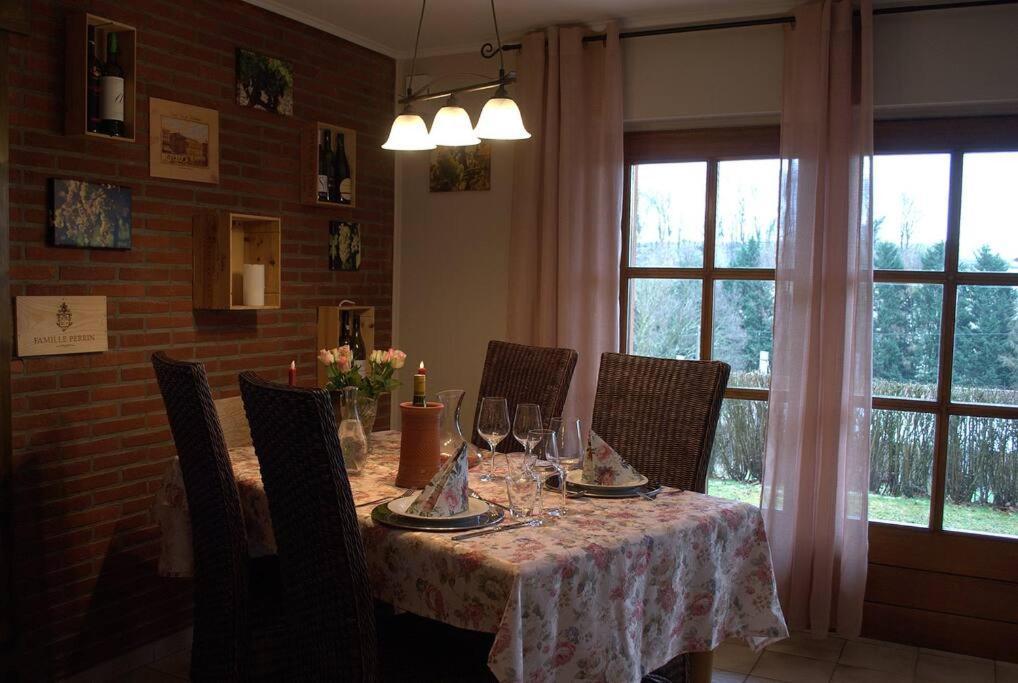 Apartmán Casavitis Erholung Am Weinberg Lontzen Exteriér fotografie