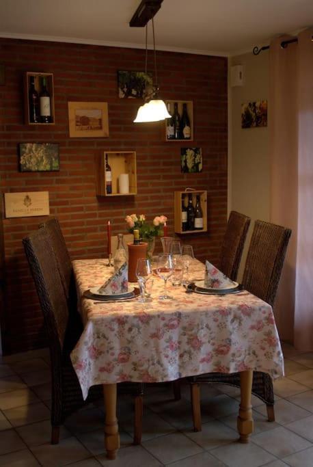 Apartmán Casavitis Erholung Am Weinberg Lontzen Exteriér fotografie